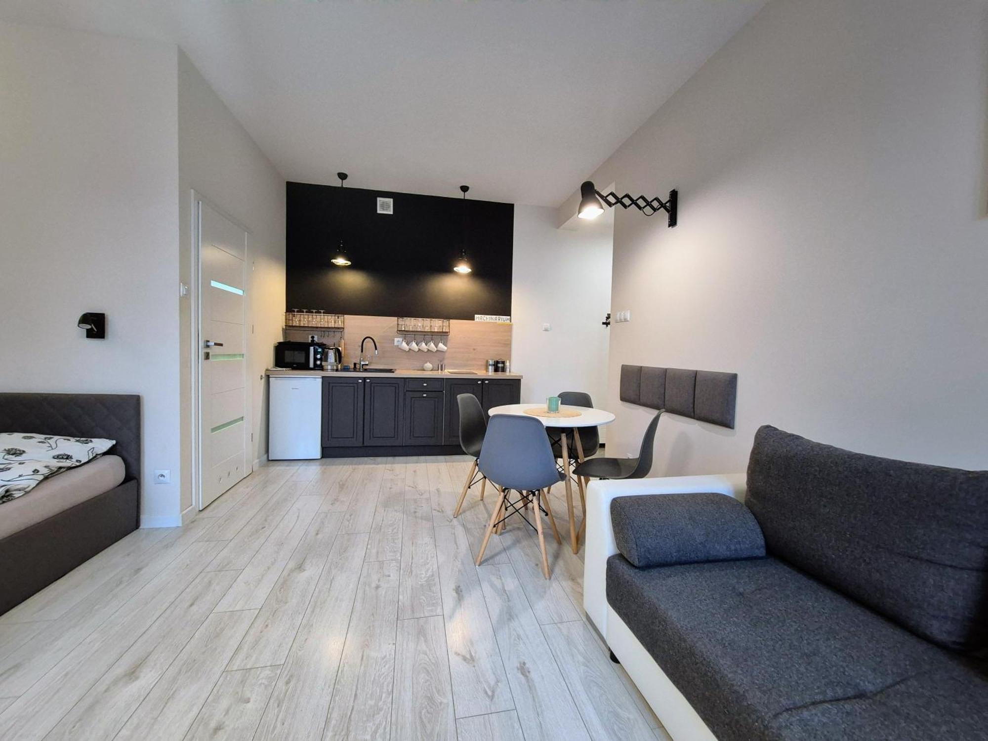 Charming Apartment In The City Centre, Lodz Екстериор снимка