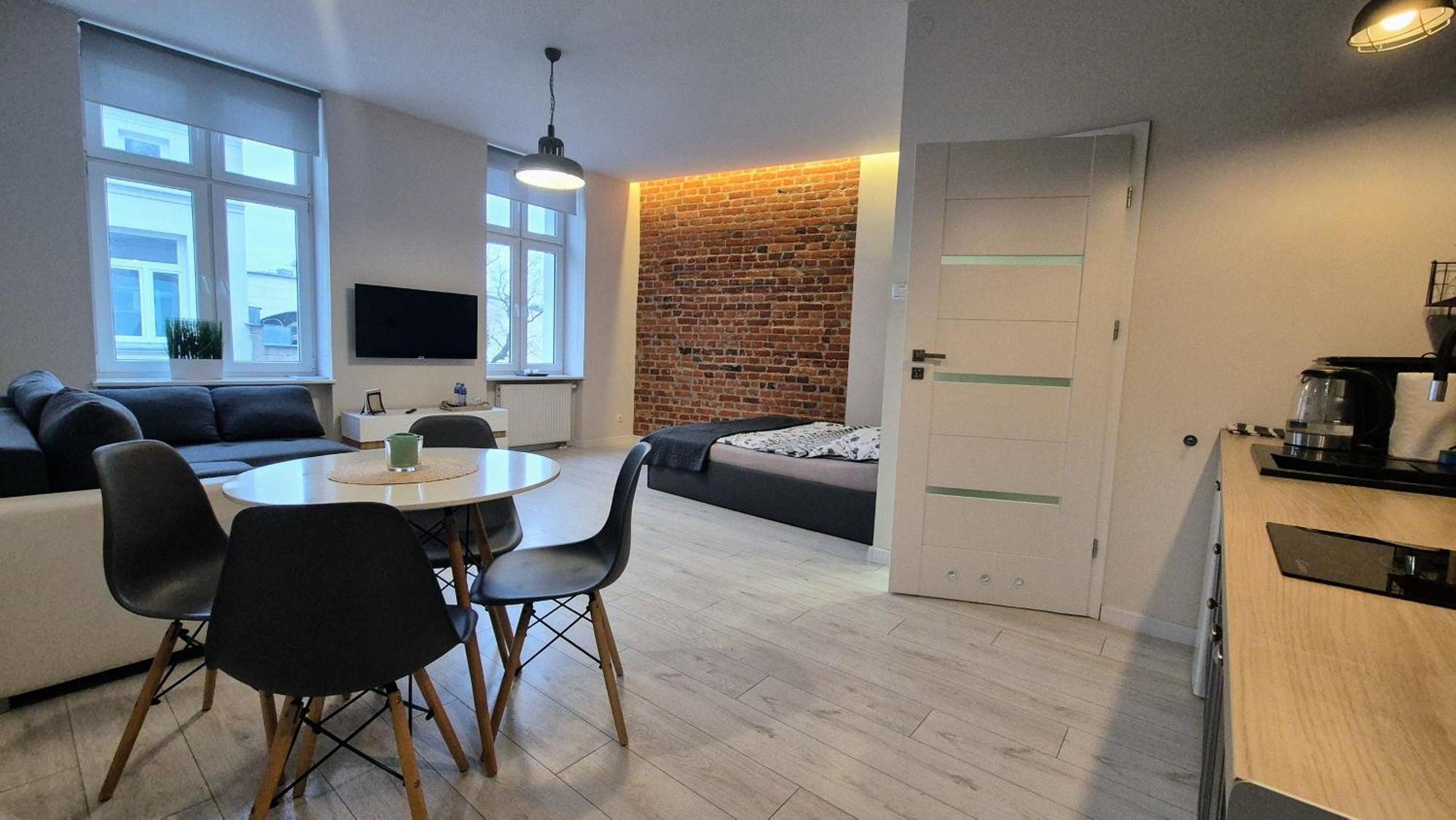 Charming Apartment In The City Centre, Lodz Екстериор снимка