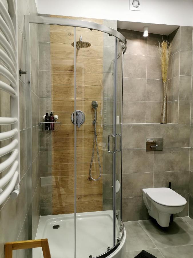 Charming Apartment In The City Centre, Lodz Екстериор снимка
